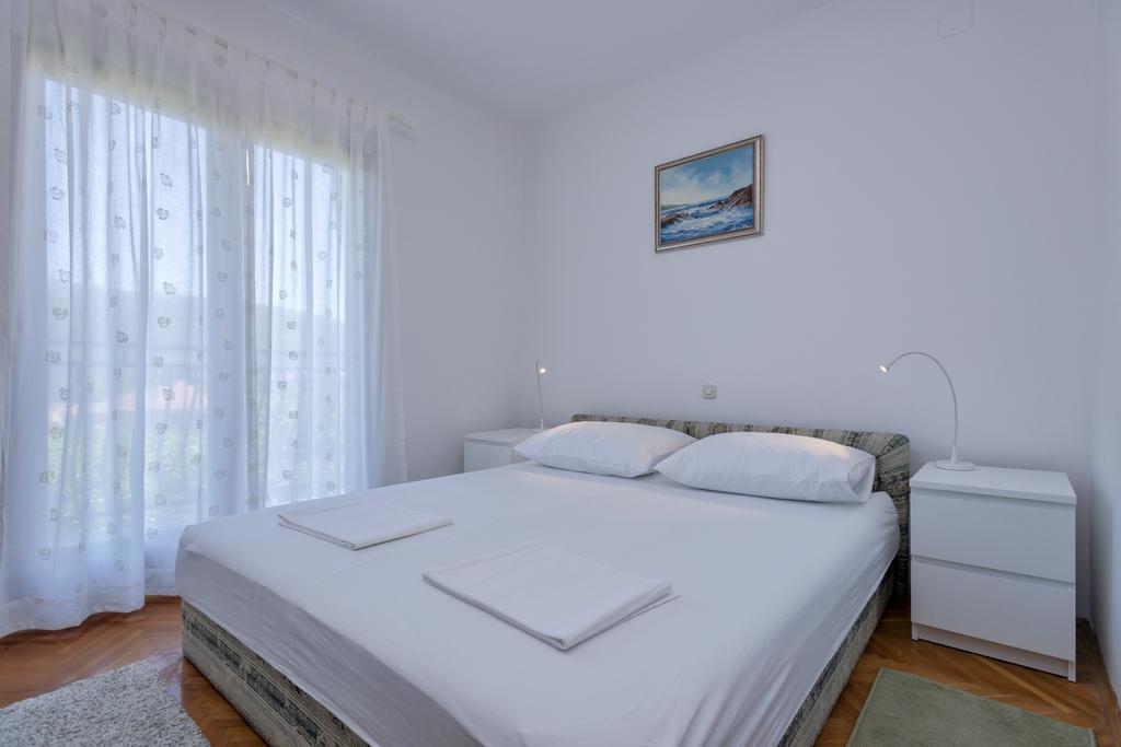 Mi Apartment Stari Grad  Dış mekan fotoğraf