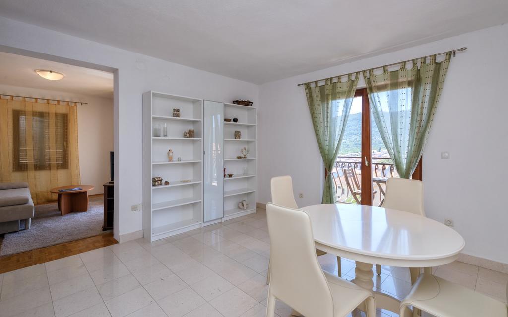 Mi Apartment Stari Grad  Dış mekan fotoğraf